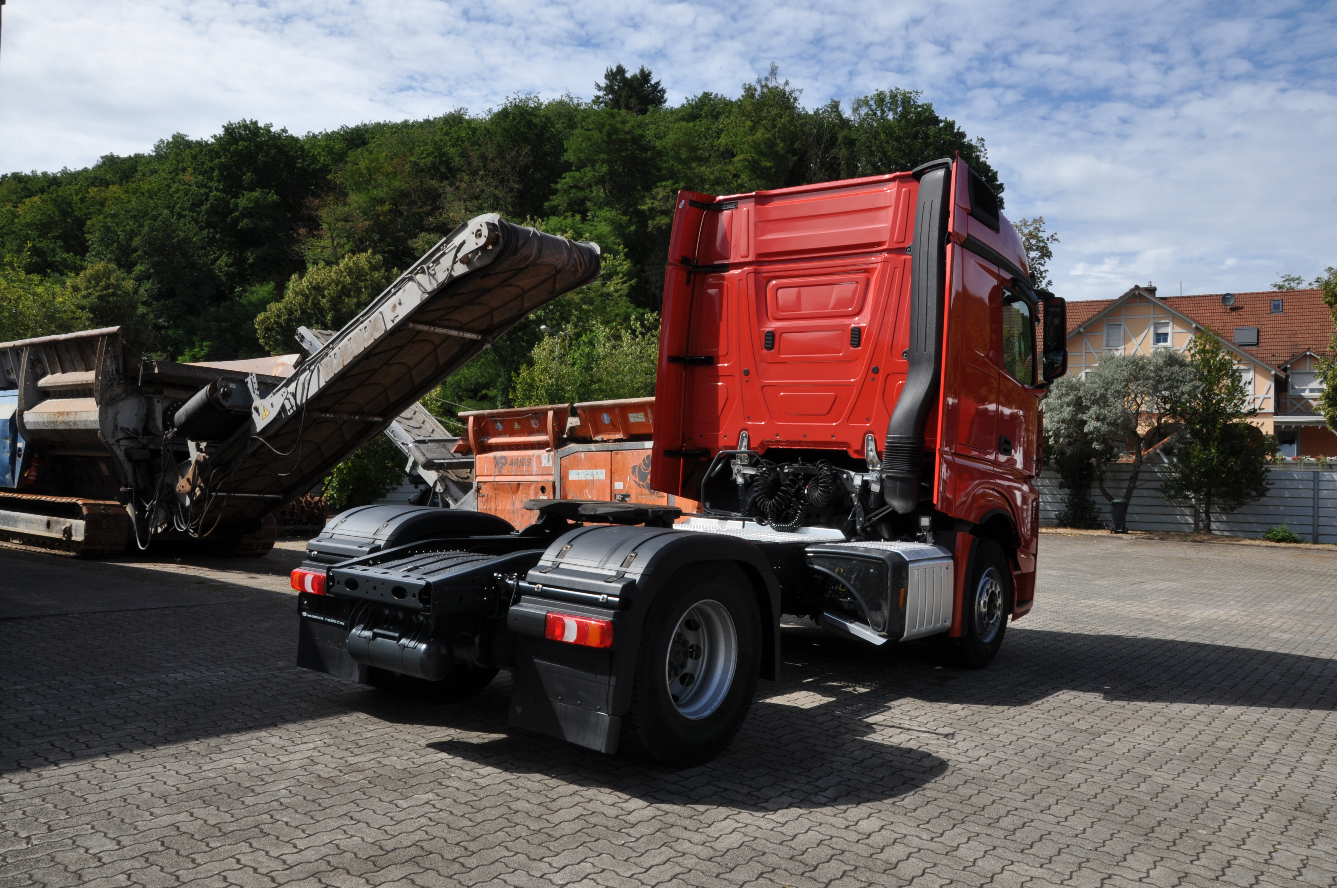MERCEDES-BENZ Actros L 1846