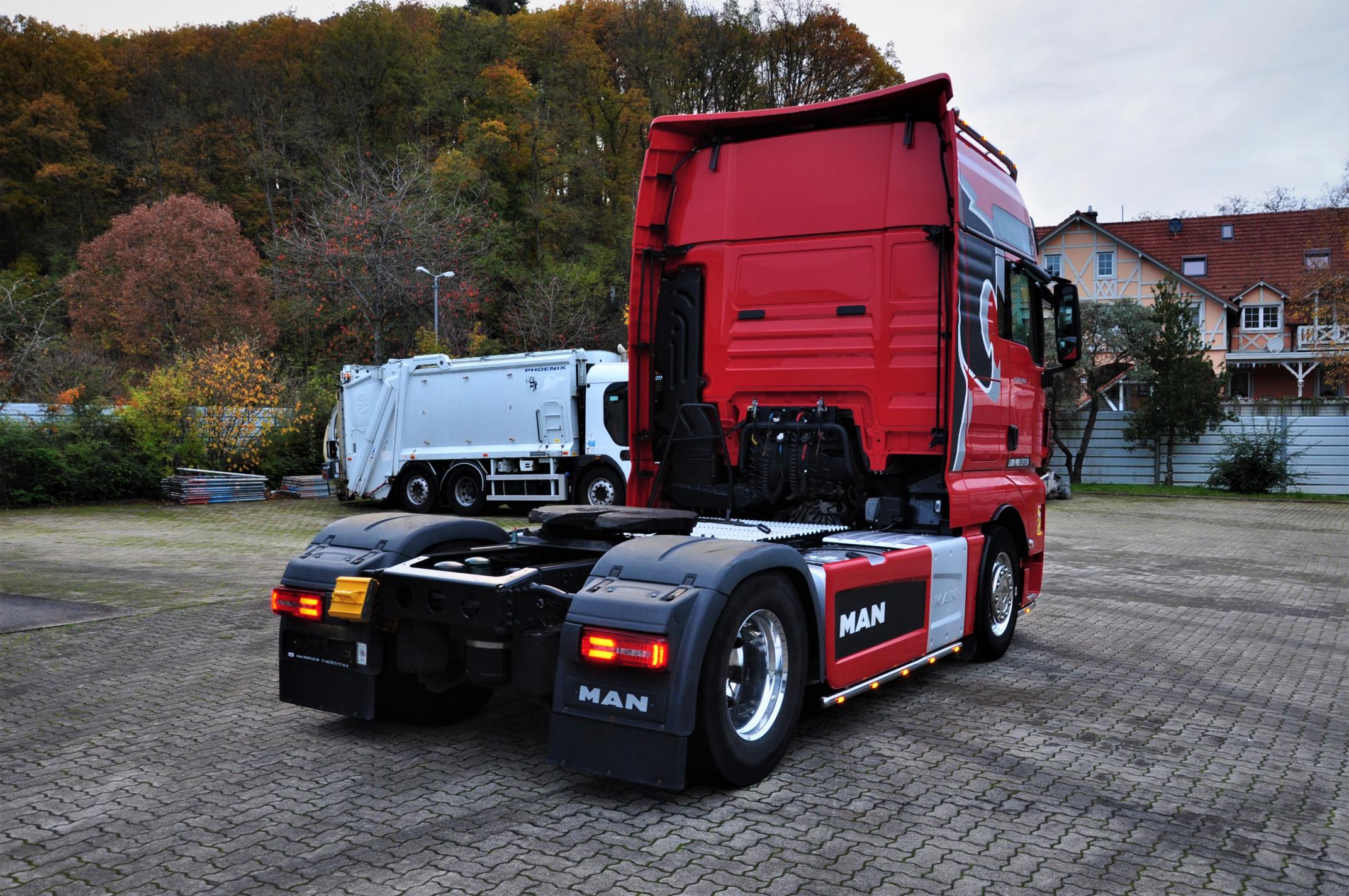 MAN TGX 18.500 Pro Lion Edition