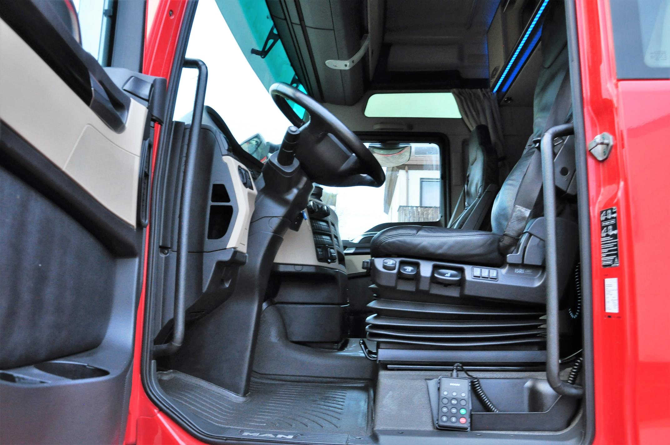 MAN TGX 18.500 Pro Lion Edition