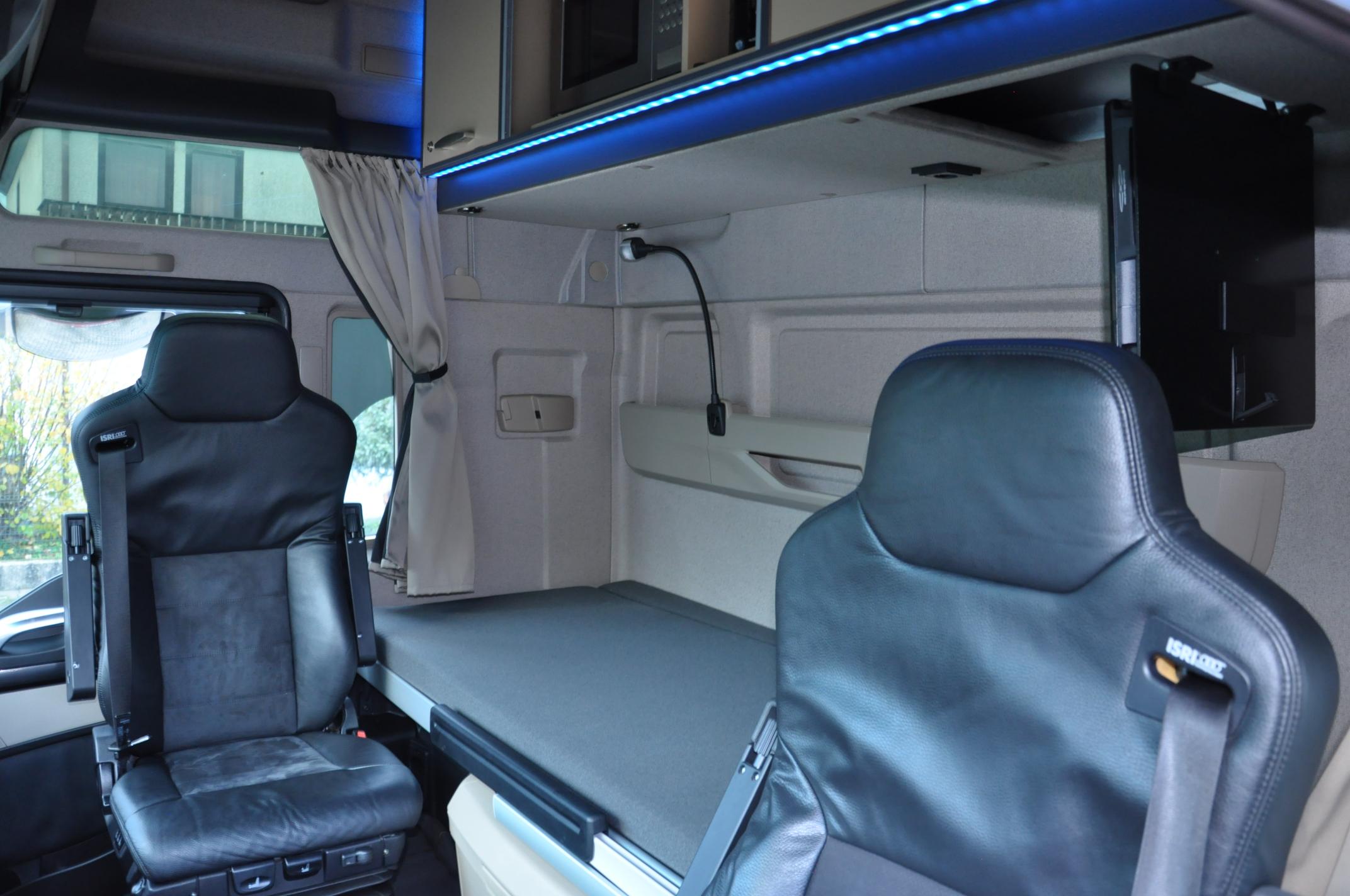 MAN TGX 18.500 Pro Lion Edition