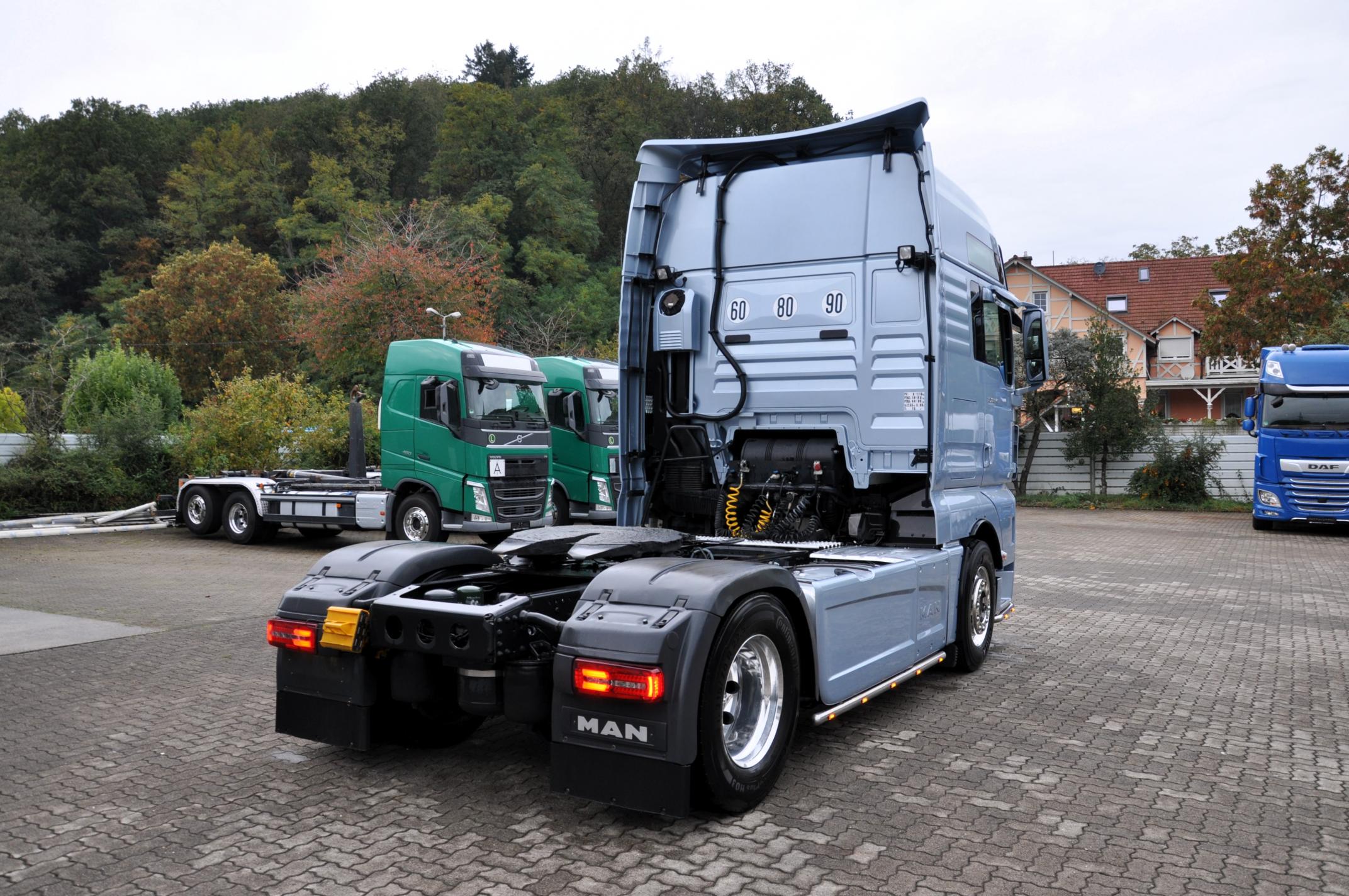 MAN TGX 18.540 XXL / LLS D38