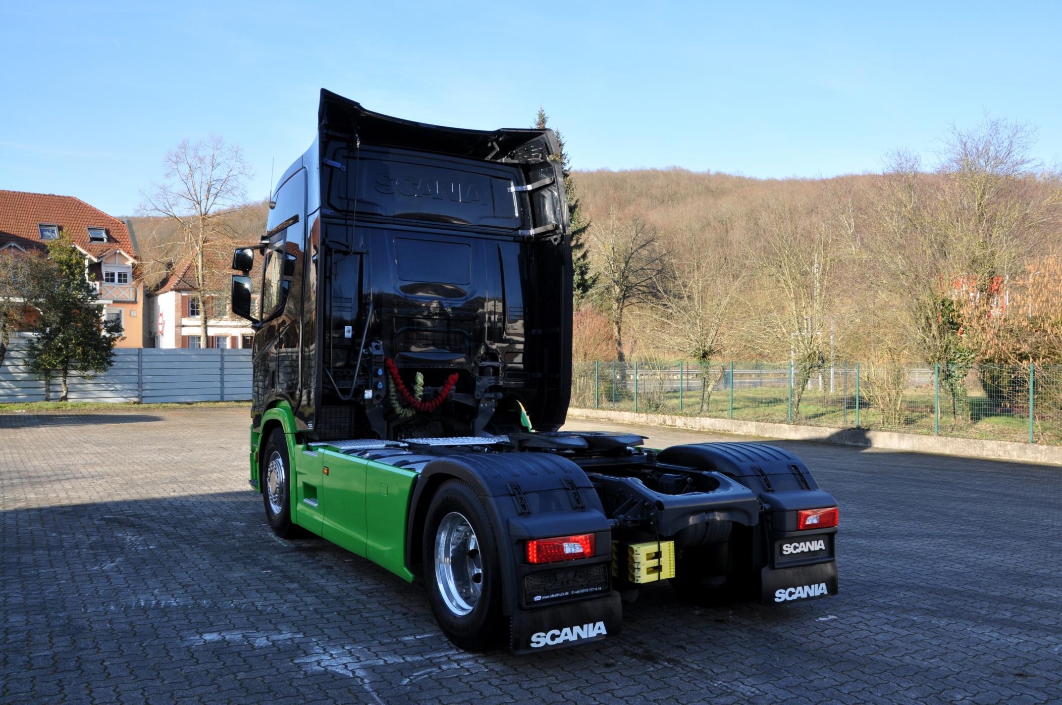 SCANIA R 450